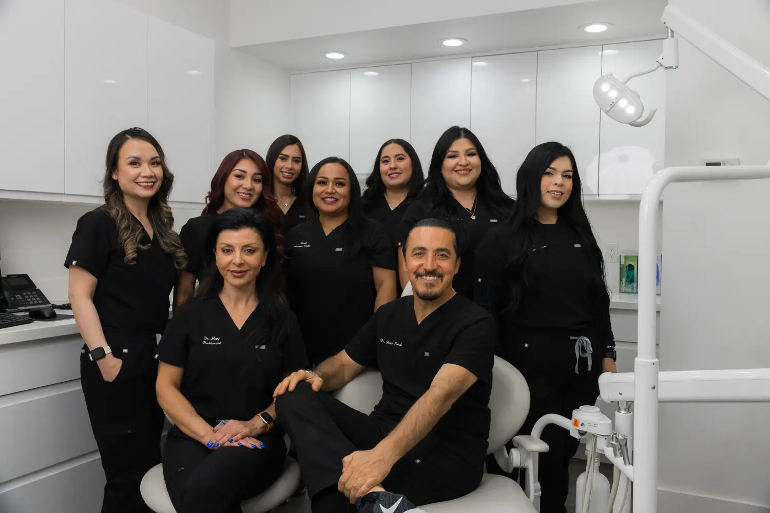 moradi signature smiles team banner